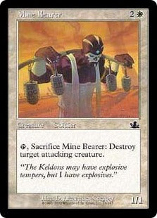 [016]【EN】【FOIL】地雷持ち/Mine Bearer【PCY】[C][白]